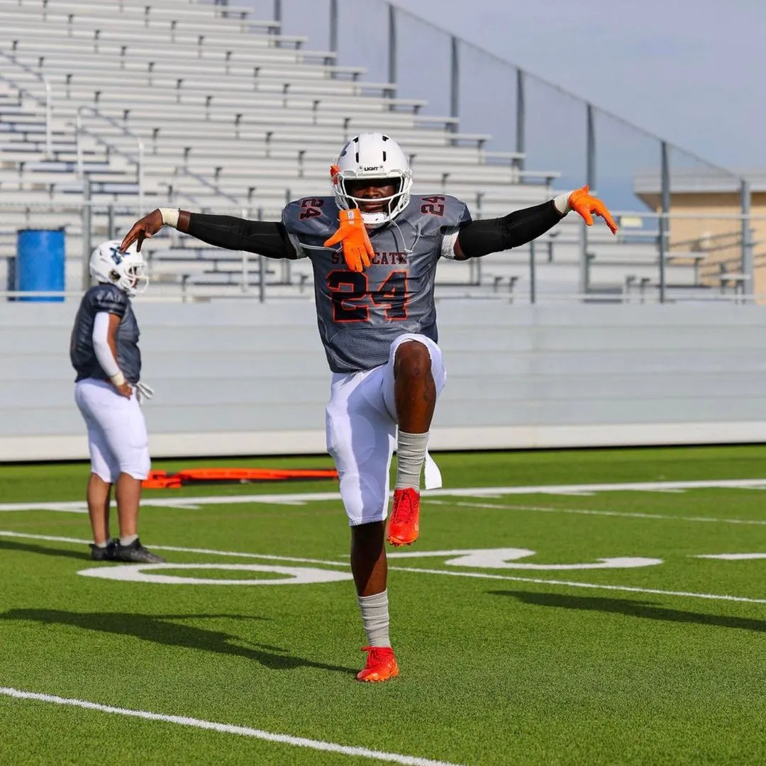 Deon Walker